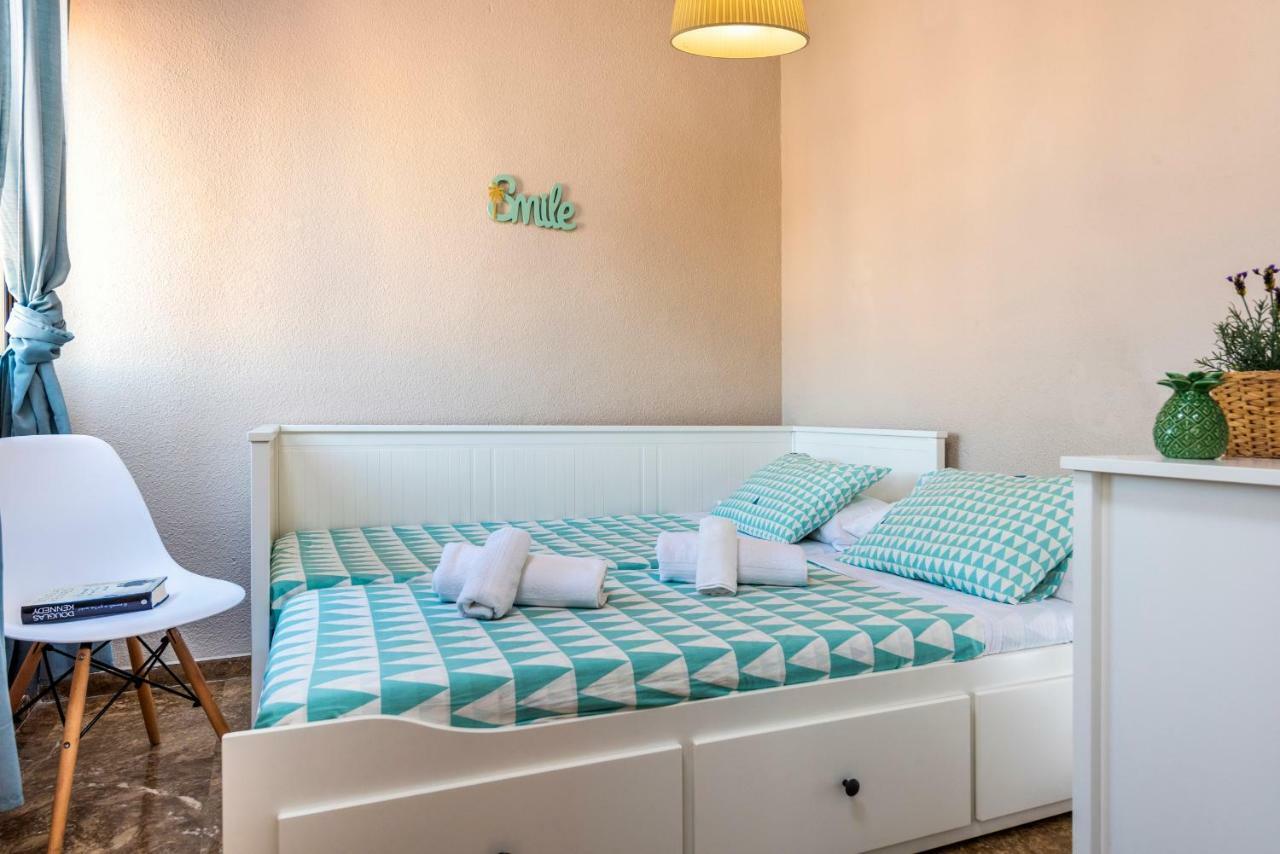 Hsh Suites Republica Sevilla Bagian luar foto